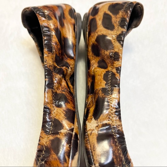 Tory Burch Leopard Print Patent Leather Flats Womens Size 6 - Picture 8 of 13